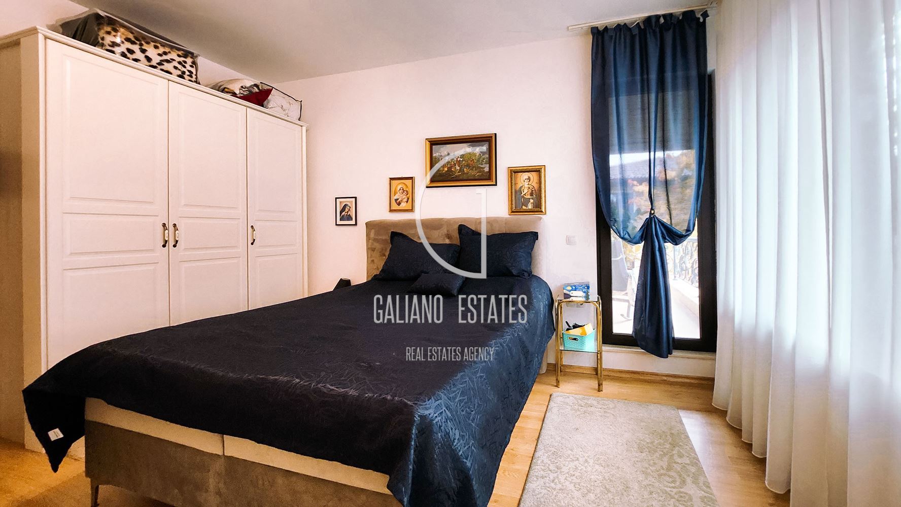 Елегантна къща в затворен комплекс до Англо-американското училище - 0