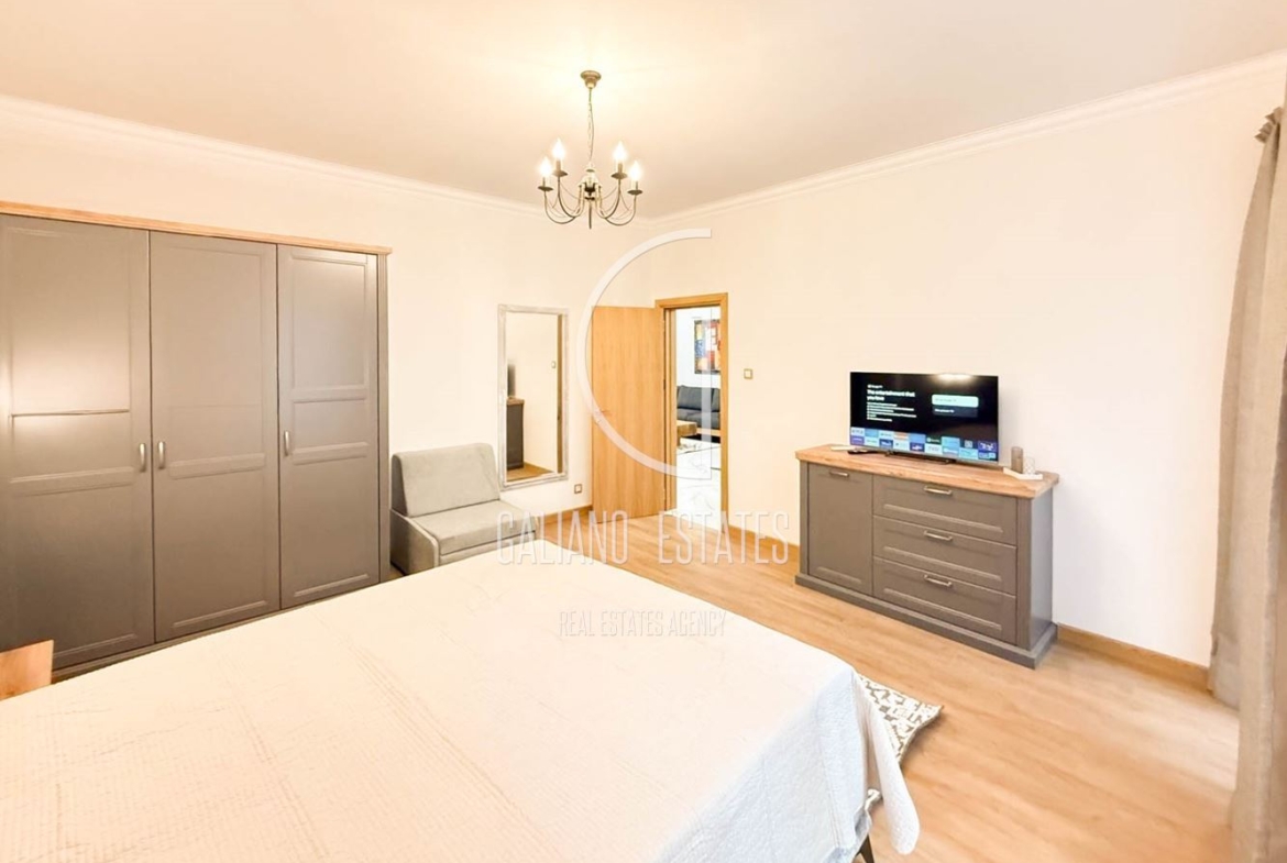 Комфортен апартамент в сграда на метри от НДК - 0