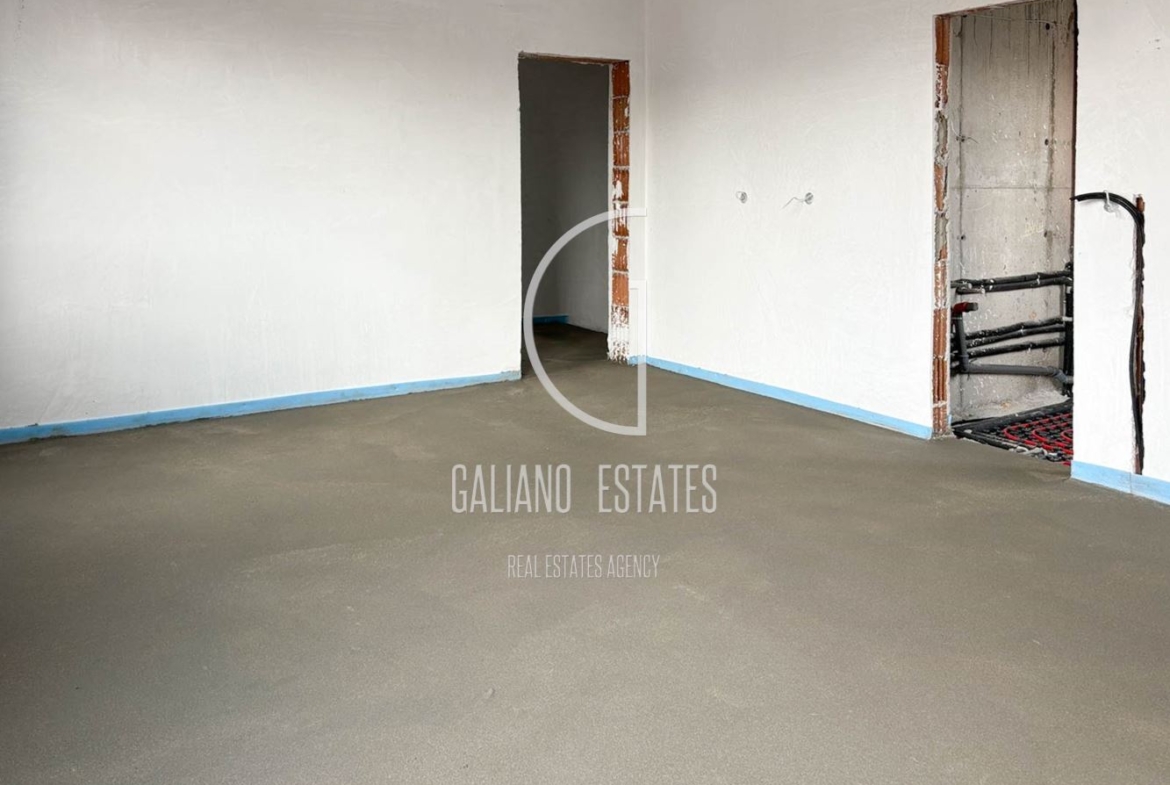 Модерна двуетажна еднофамилна къща близо до София - 0