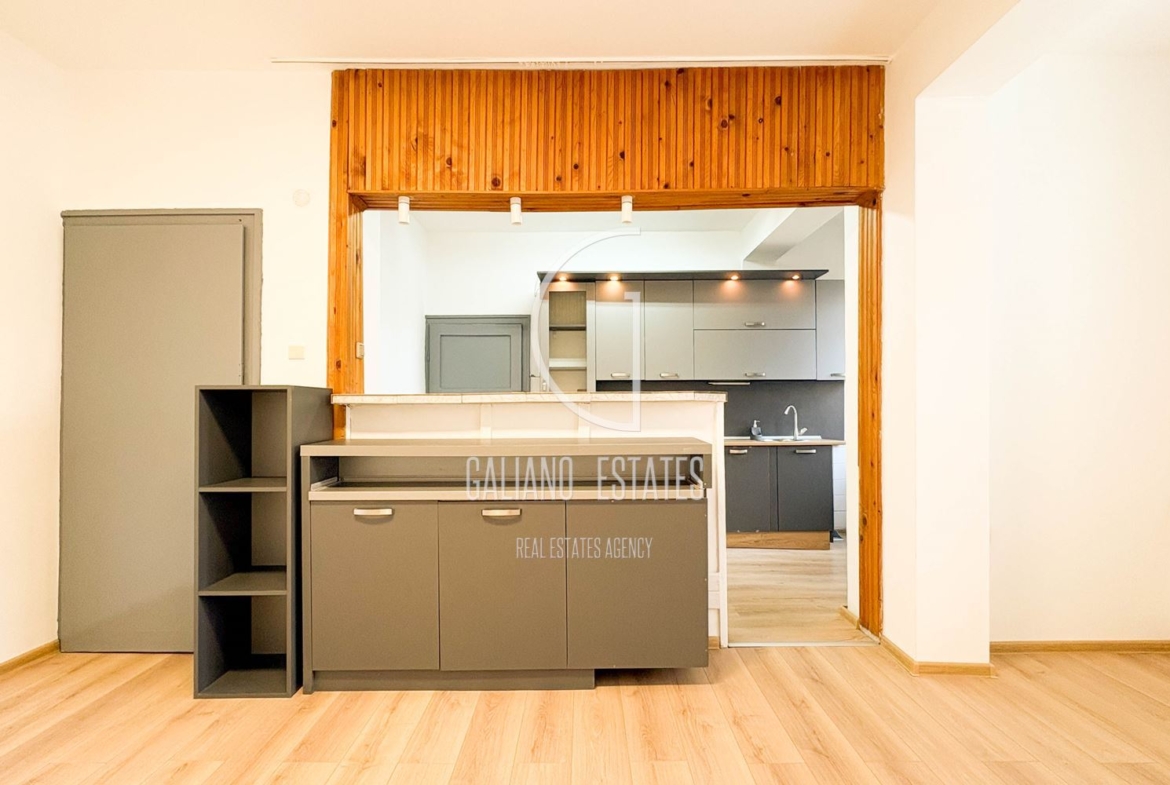 Офес в сърцето на града - 0