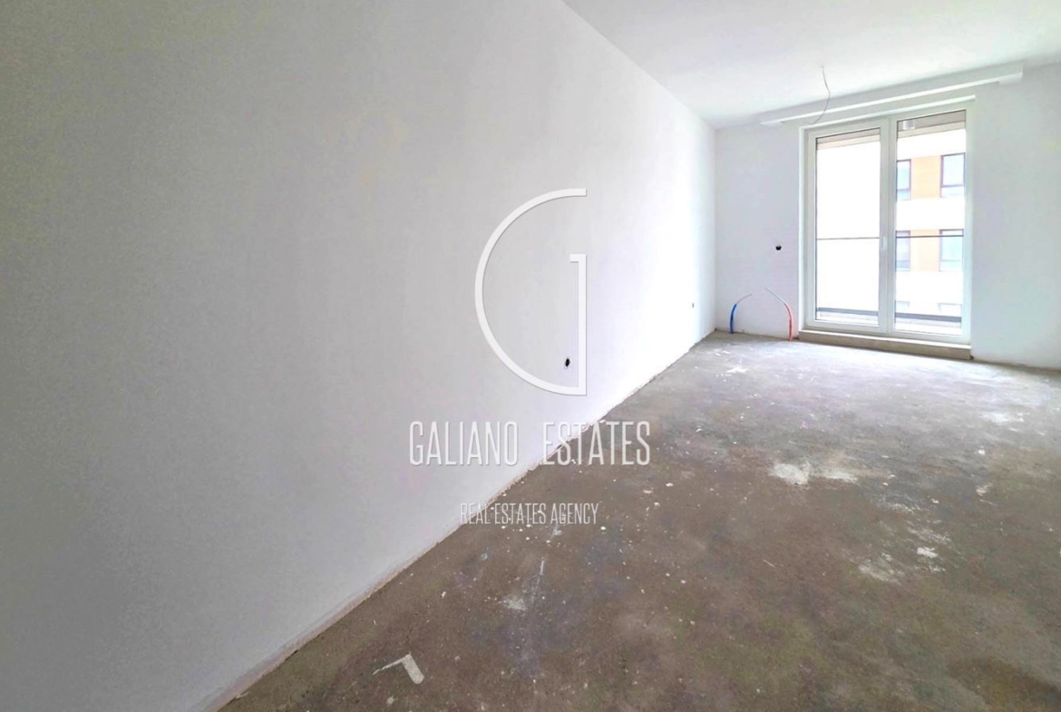 Светъл тристаен апартамент с АКТ 16 в кв. Малинова долина - 0