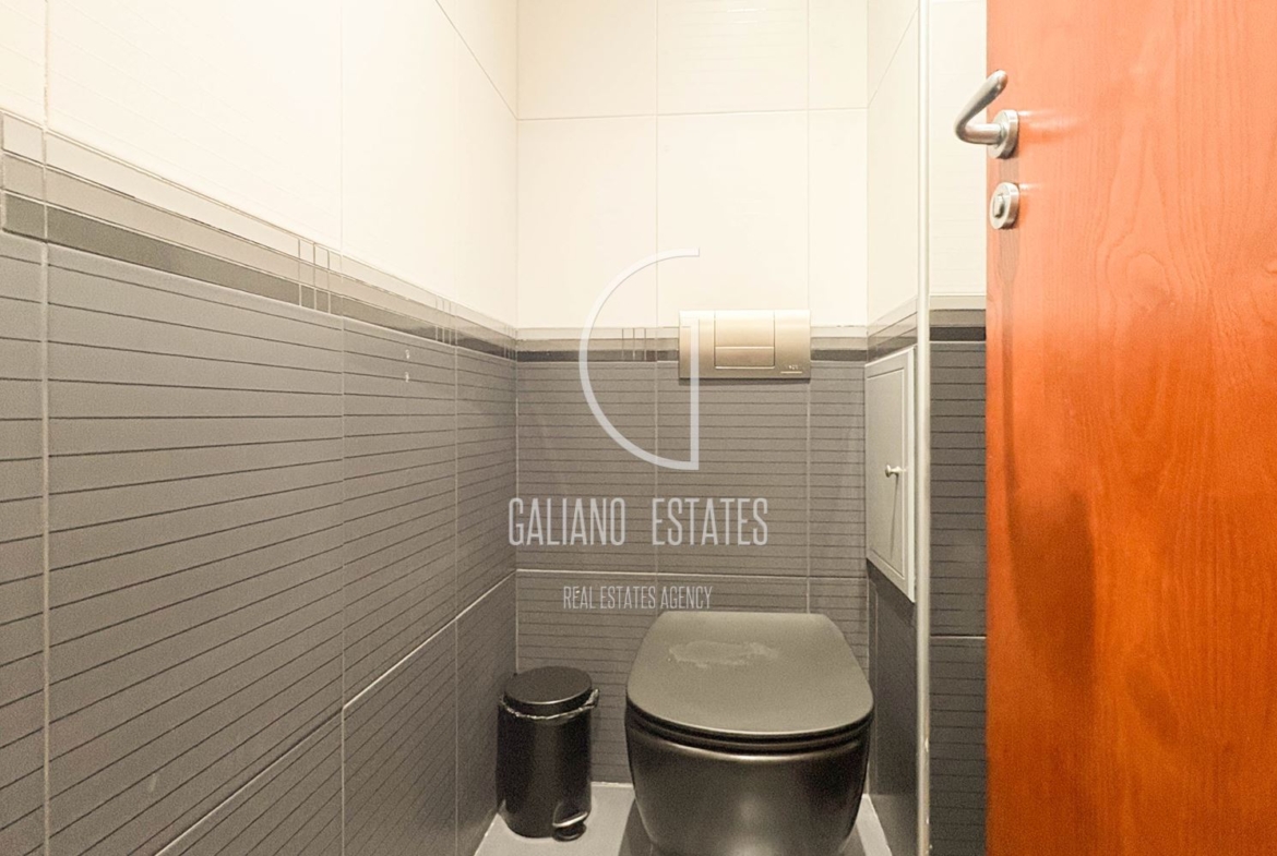 Офис в бизнес сграда до метростанция Жолио Кюри - 0