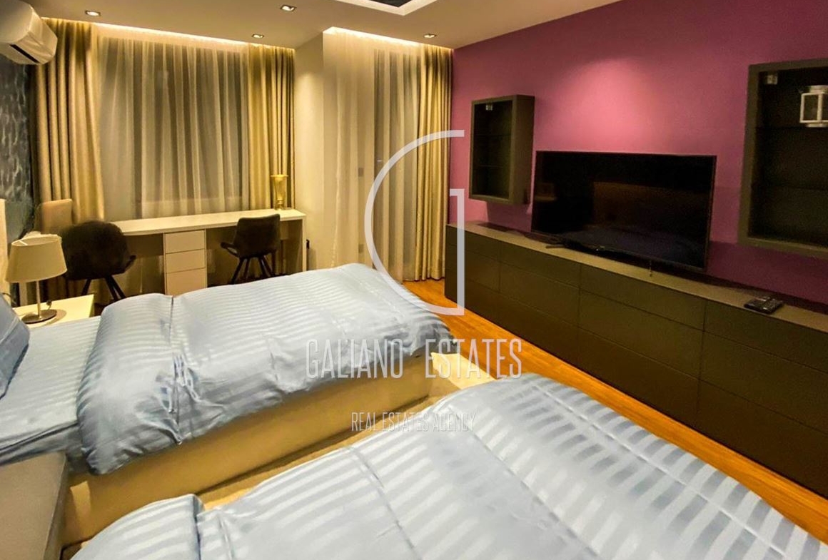 Fully furnished three-room apartment with garage for rent in Dianabad district - 0