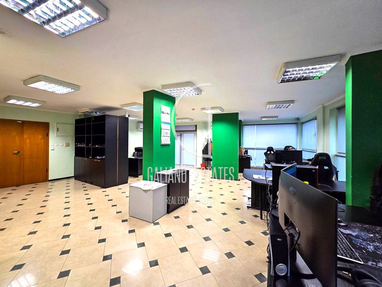 Елегантен офис с отлична локация в кв. Витоша - 0