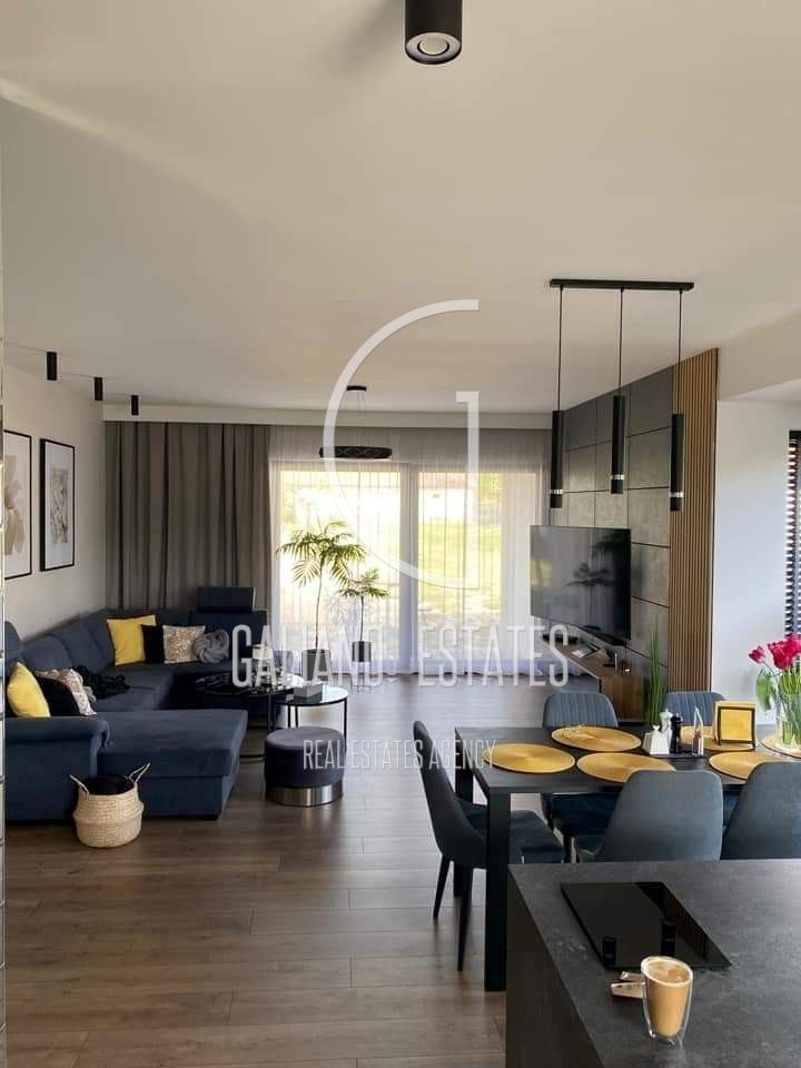 Слънчев тристаен апартамент в кв. Манастирски ливади- изток - 0