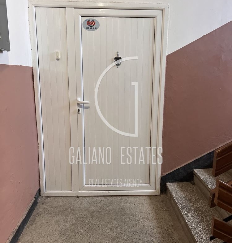 Ексклузивно! Просторен двустаен апартамент с възможност за преустройство в тристаен – Годеч, център - 0