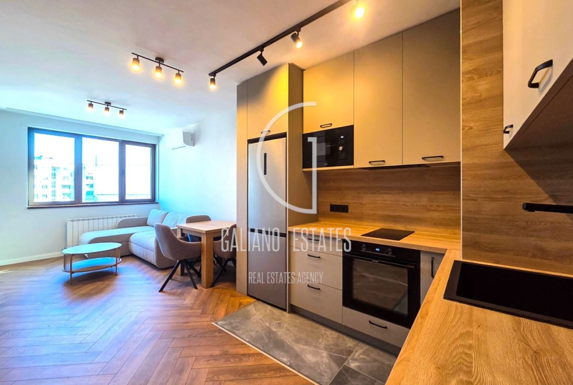 Ексклузивно! Уникален двустаен апартамент в ж.к. Разсадника - 0