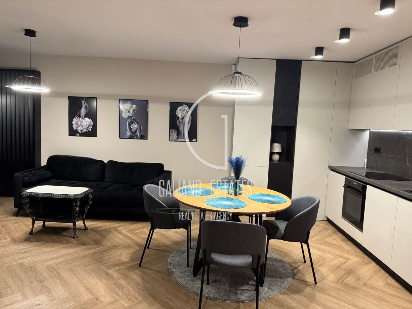 Тристаен апартамент в кв. Дианабад - 0