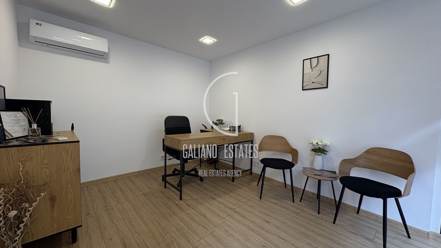 Магазин в идеален център - 0