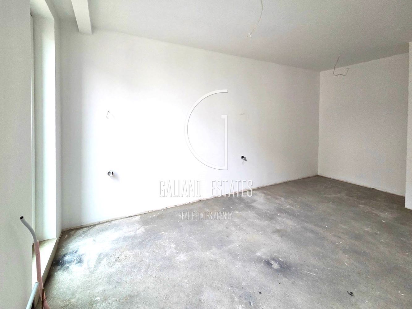 Светъл тристаен апартамент с АКТ 16 в кв. Малинова долина - 0