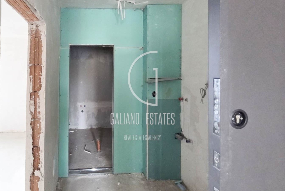 Функционален двустаен апартамент в жк. Младост 4 - 0