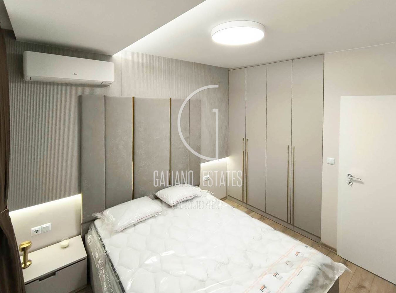 Луксозен тристаен апартамент в кв. Кръстова вада-0 Луксозен тристаен апартамент в кв. Кръстова вада - 0