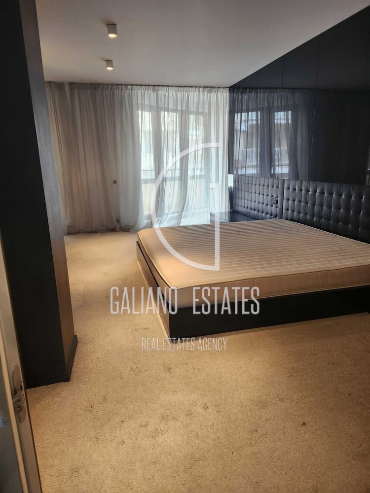 Луксозен тристаен апартамент в Бояна - 0