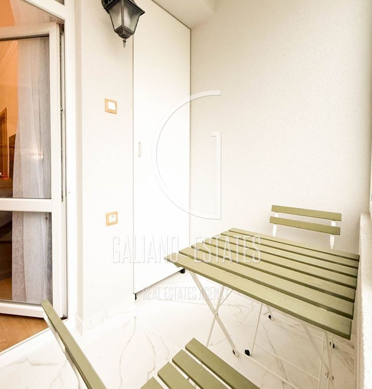 Комфортен апартамент в сграда на метри от НДК - 0