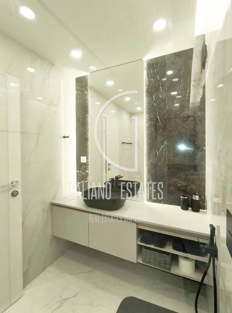 Луксозен тристаен апартамент в кв. Кръстова вада-0 Луксозен тристаен апартамент в кв. Кръстова вада - 0