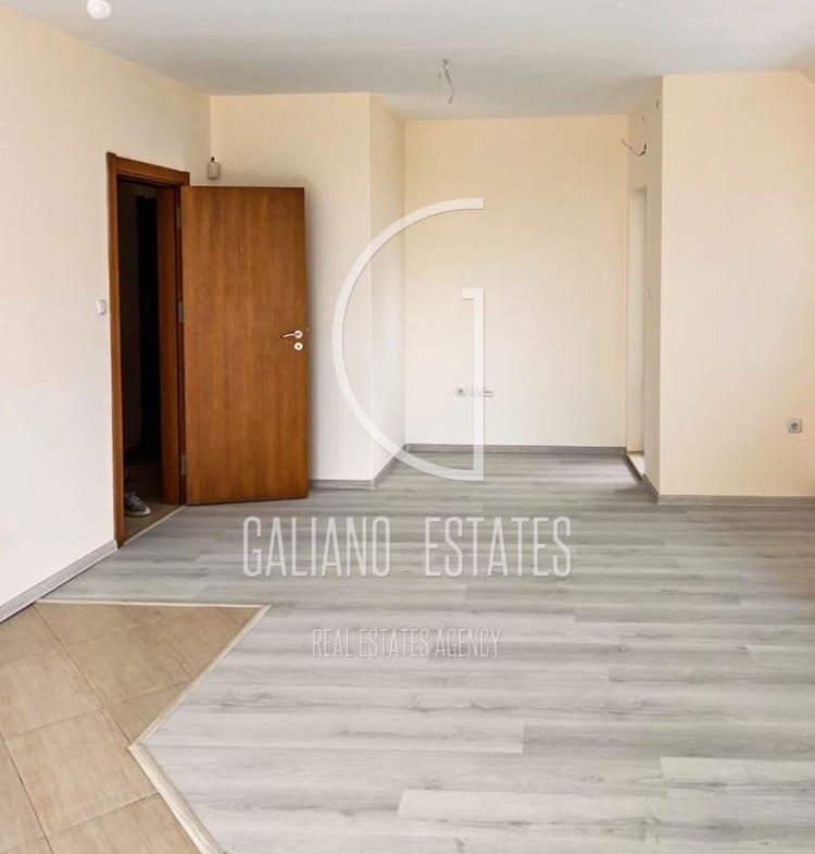 Чудесен тристаен апартамент в Манастирски ливади - запад - 0