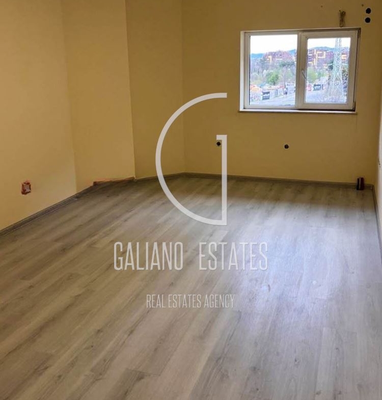 Чудесен тристаен апартамент в Манастирски ливади - запад - 0