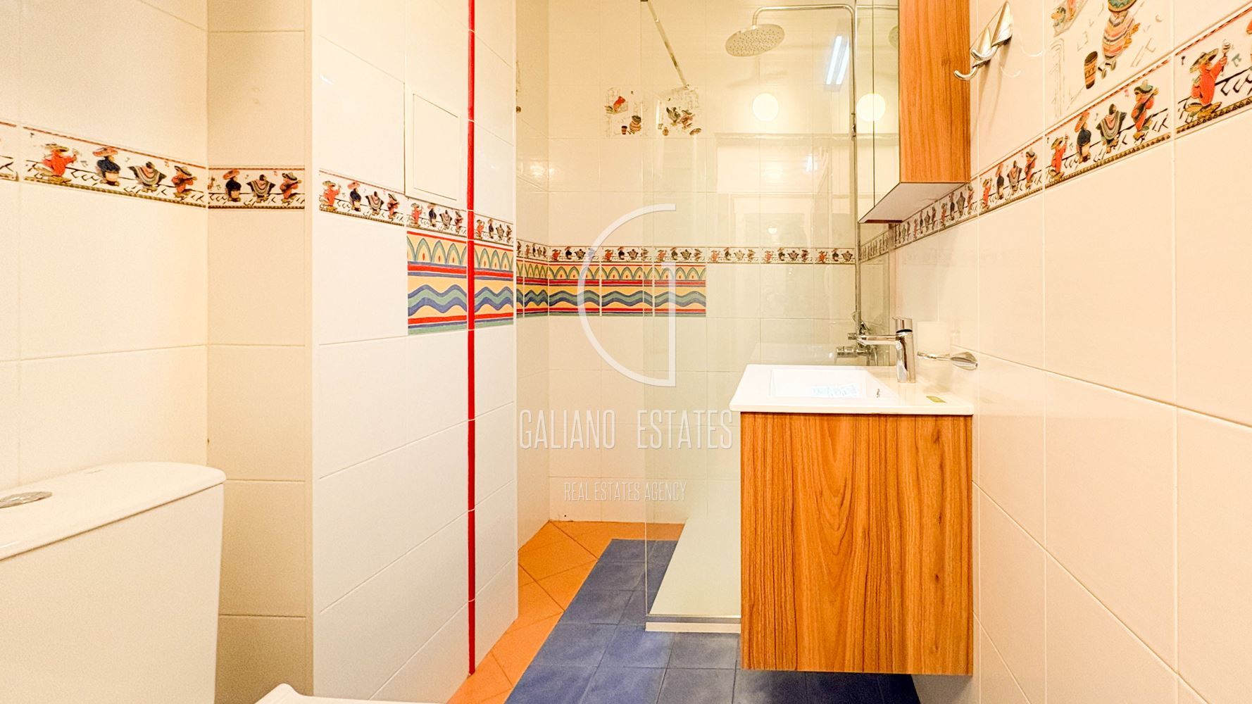 Уютен апартамент до Семинарията - 0