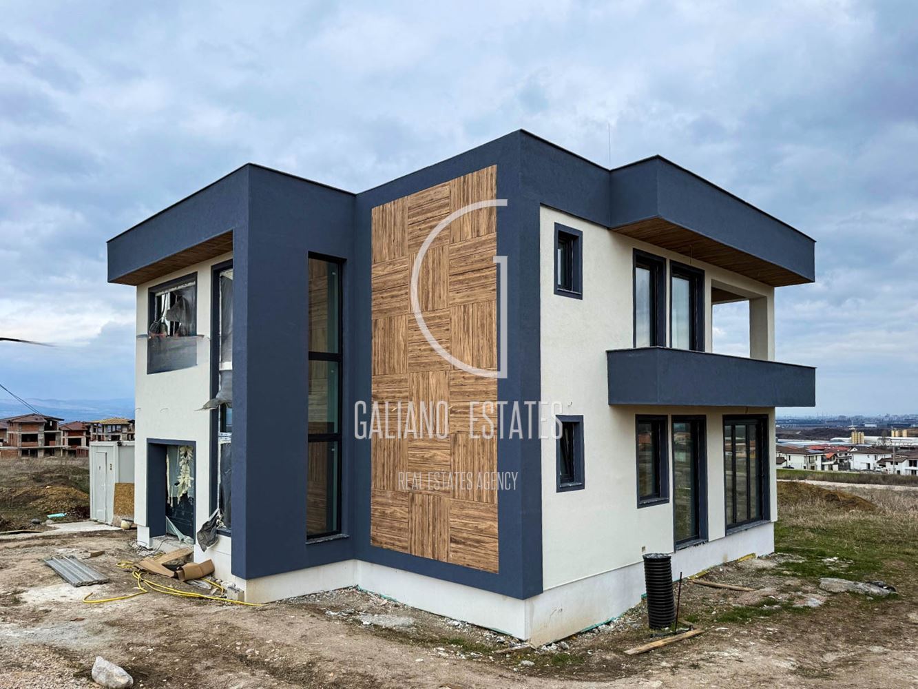 Съвременна къща с впечатляваща гледка към Витоша – с. Гурмазово - 0