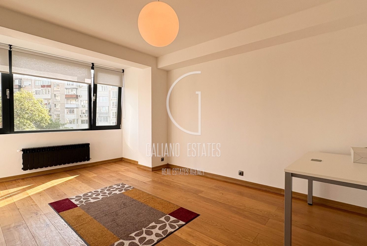 Многостаен апартамент до Южен парк - 0