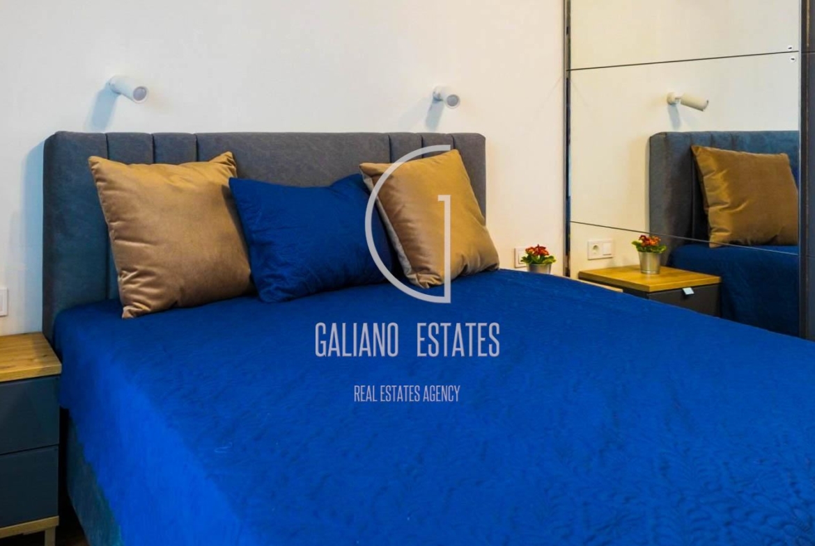 Елегантен тристаен апартамент в ж.к. Изток - 0