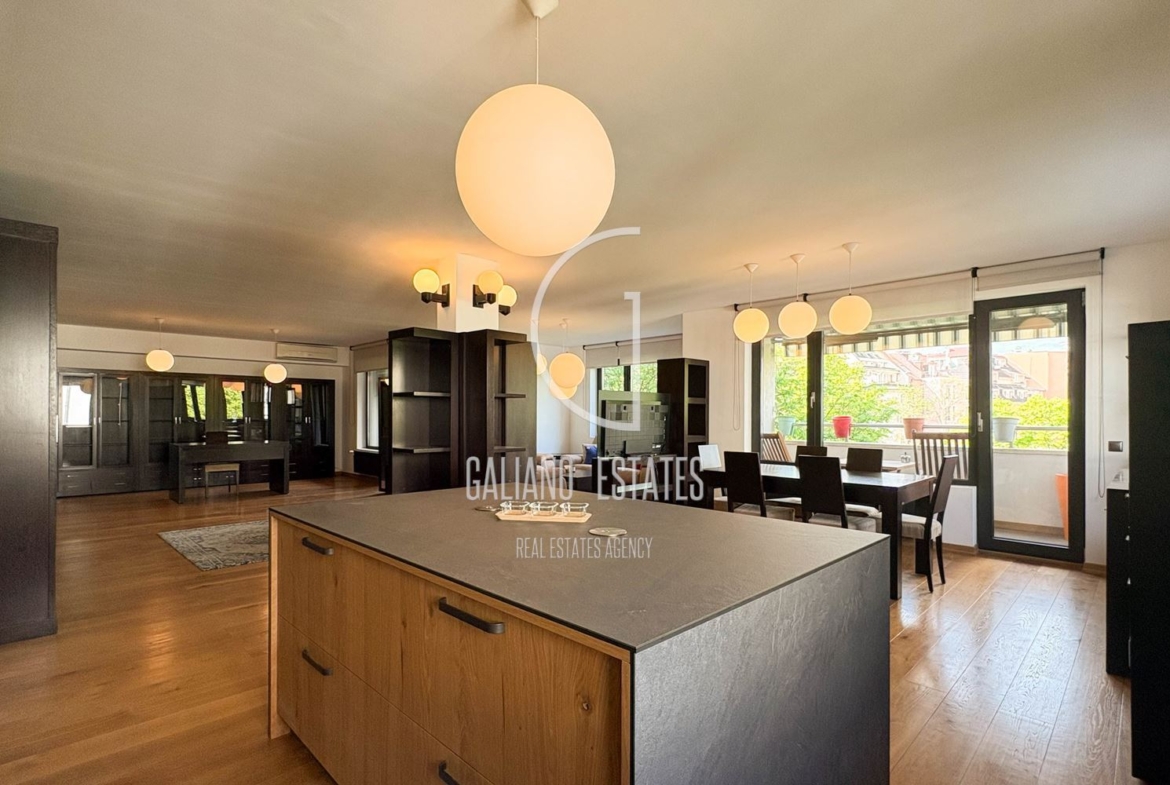 Многостаен апартамент до Южен парк - 0