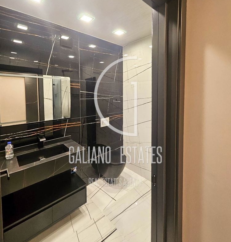 Двустаен апартамент на бул. Черни връх - 0