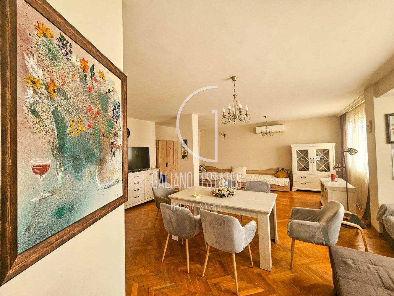 Тристаен апартамент в кв. Хиподрума - 0