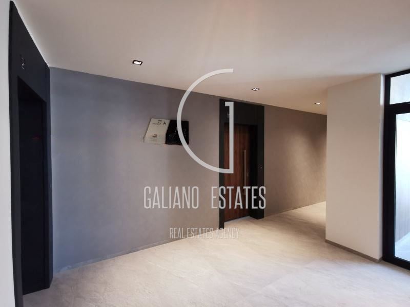 Слънчев двустаен апартамент под наем - 0