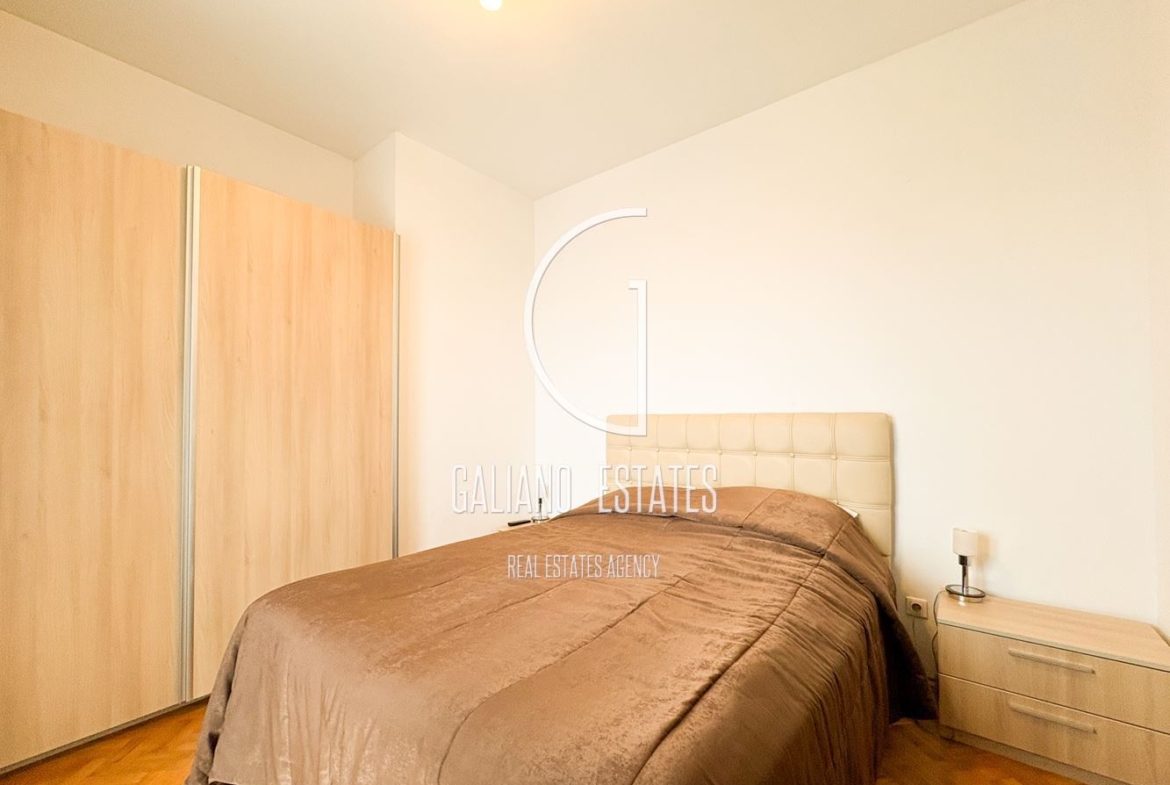 Апартамент с прекрасни тераси и изглед към Витоша в к-с Есте - 0