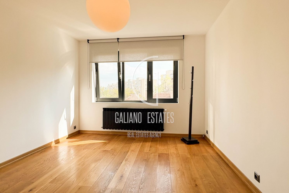 Многостаен апартамент до Южен парк - 0