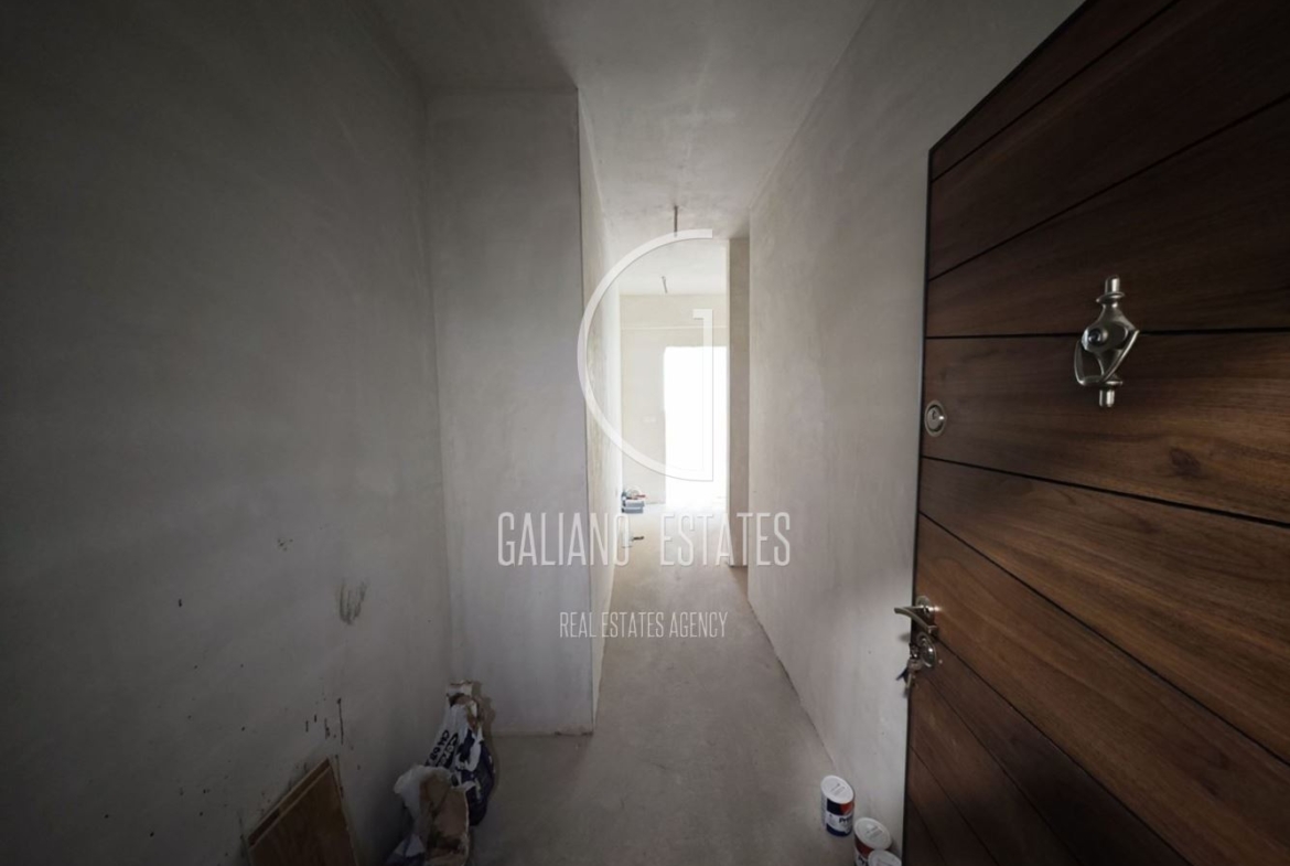 Двустаен апартамент в кв. Малинова Долина - 0