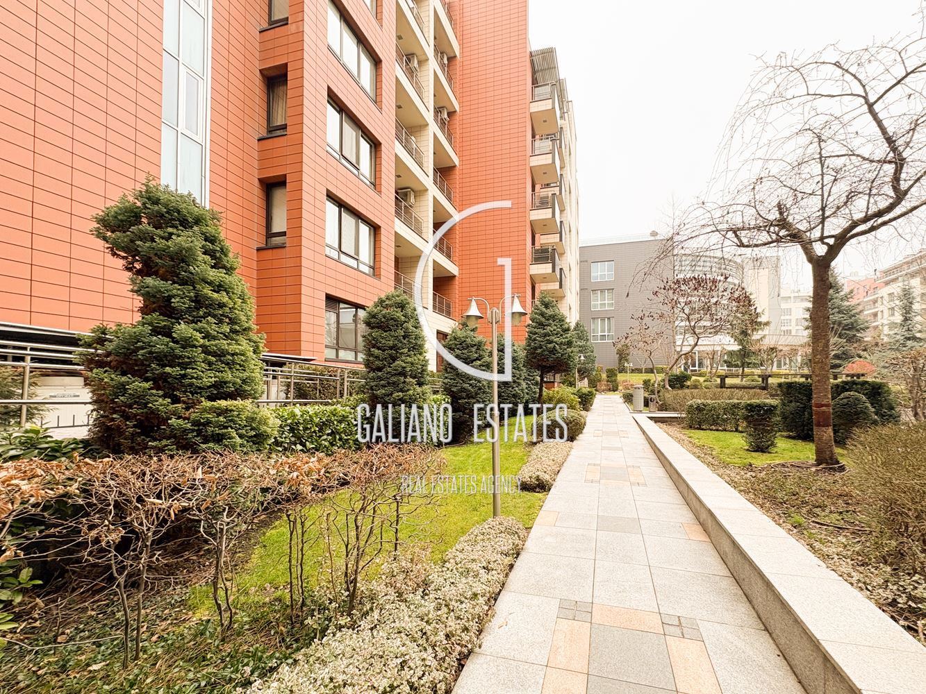 Апартамент с прекрасни тераси и изглед към Витоша в к-с Есте-0 Апартамент с прекрасни тераси и изглед към Витоша в к-с Есте - 0