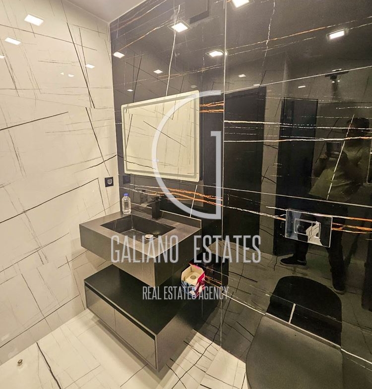 Двустаен апартамент на бул. Черни връх - 0