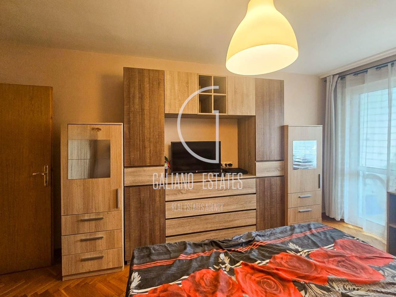 Тристаен апартамент в кв. Хиподрума - 0