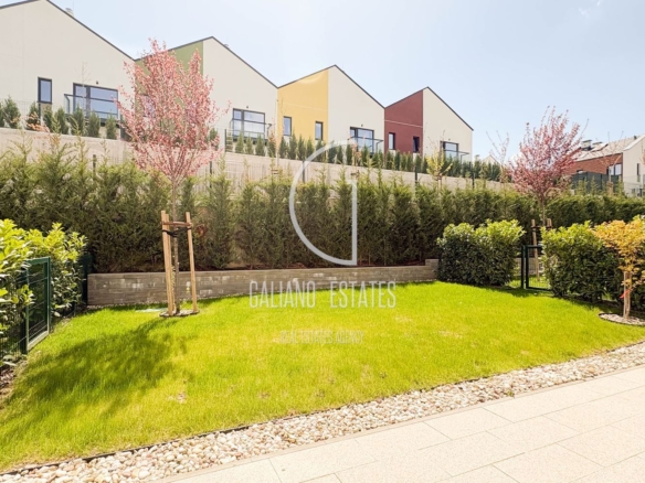 Дом с потенциал в сърцето на Residential Park Lozen - 0