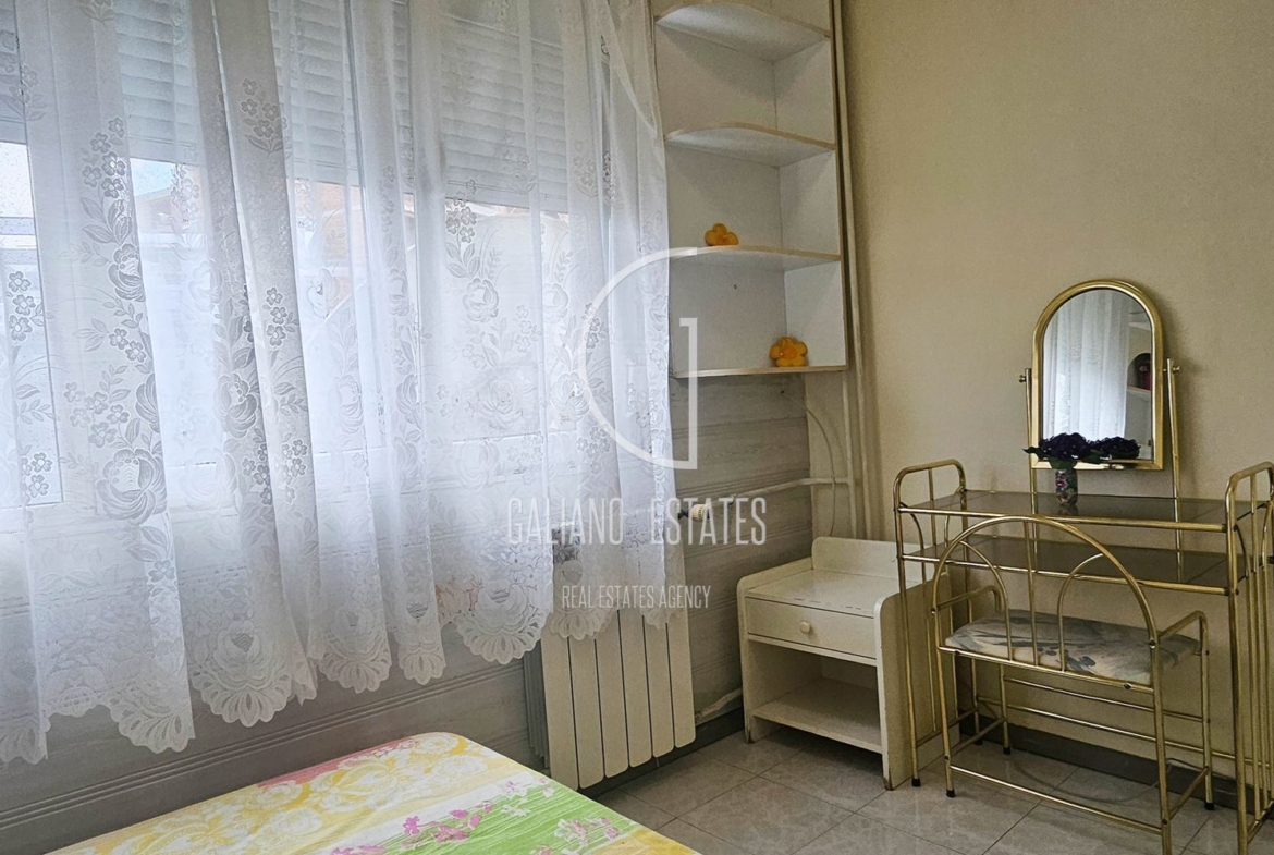 Слънчев двустаен апартамент в жк. "Младост 3" - 0