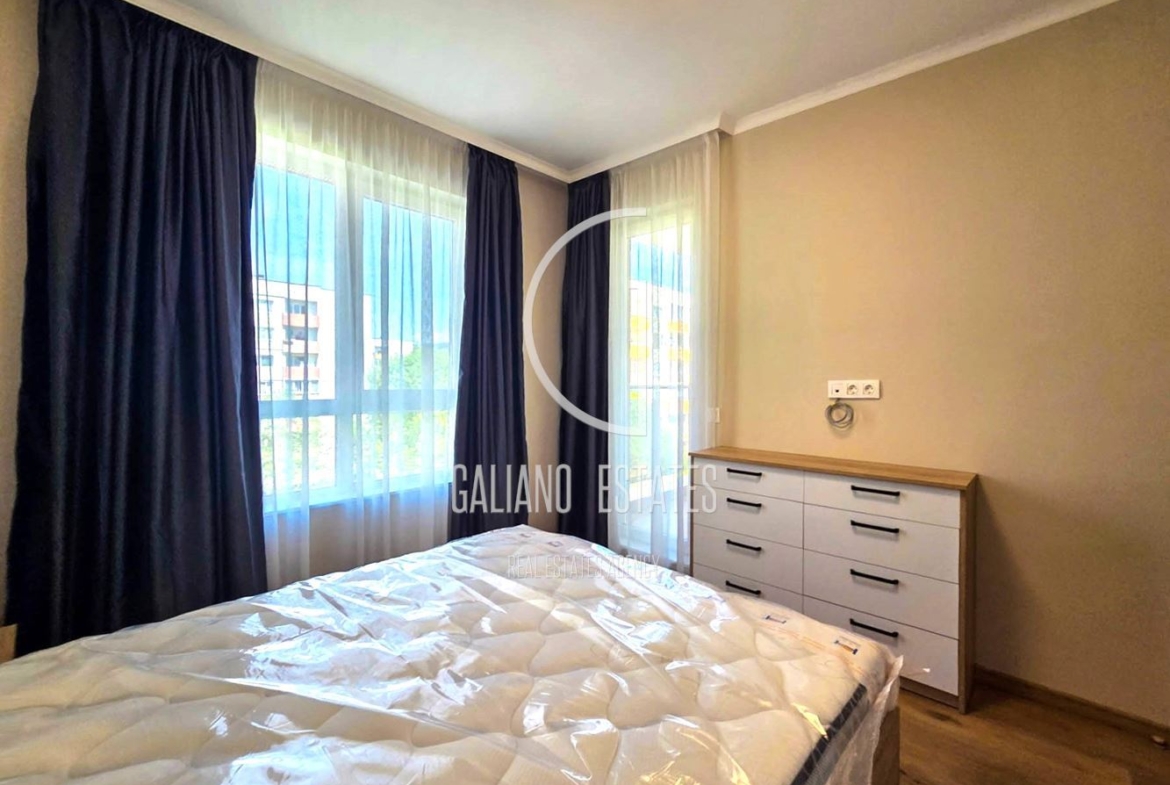 Дизайнерски двустаен апартамент с гараж в ж.к. Сухата река - 0