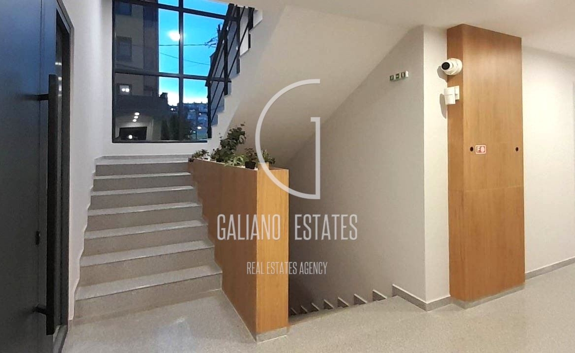 Чисто нов луксозен двустаен апартамент до метростанция „Опълченска“ с опция за паркомясто - 0