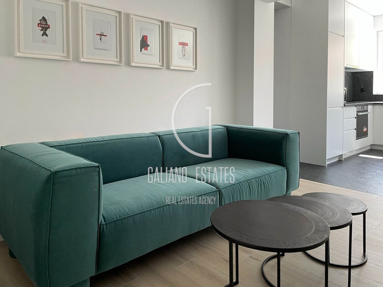 Нов луксозен апартамент до НДК - 0