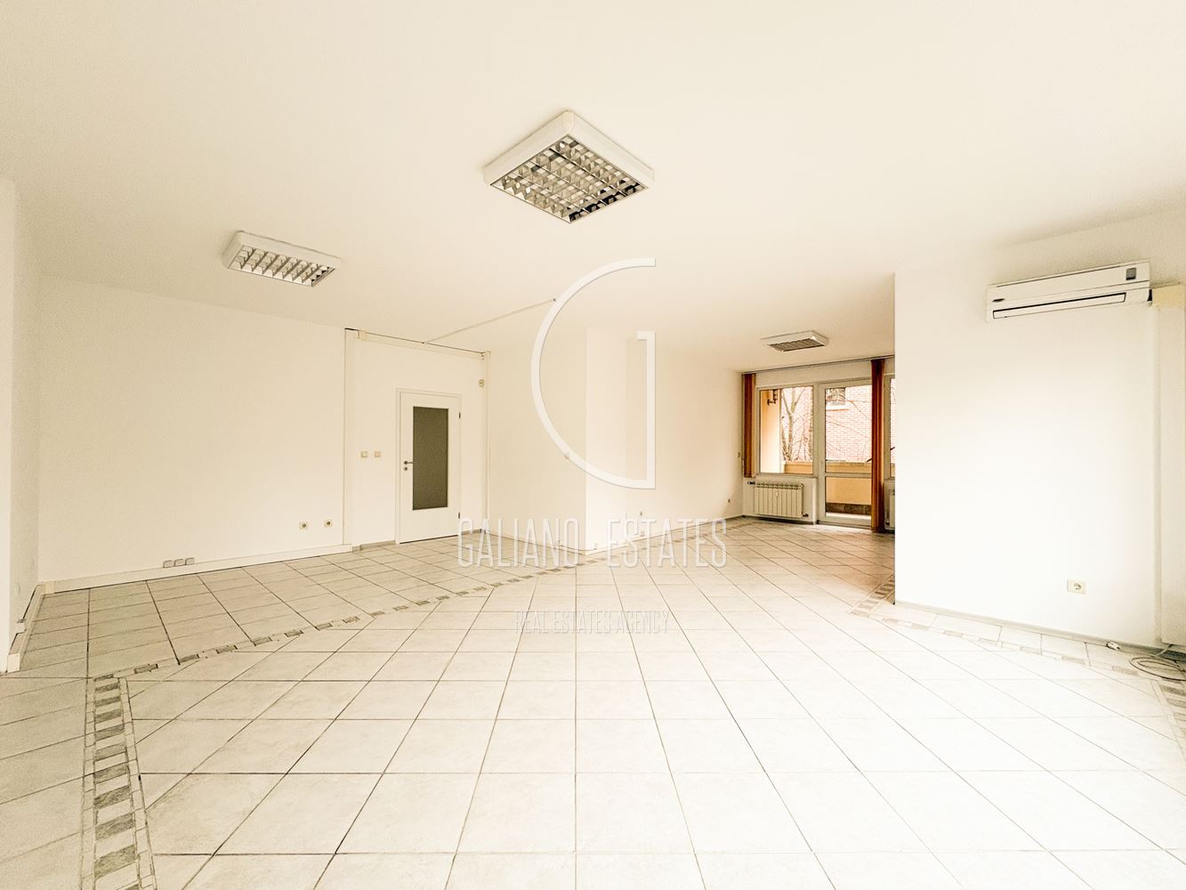 Просторен, светъл офис до метростанция Жулио Кюри - 0