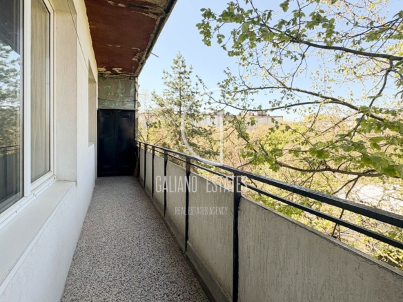 Двустаен апартамент до Северен парк с чудесе потенциал и локация - 0