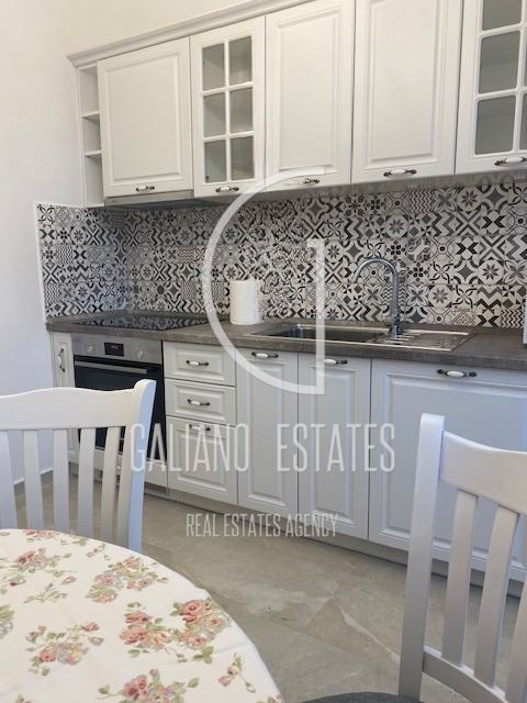 Тристаен апартамент в кв. Стрелбище - 0