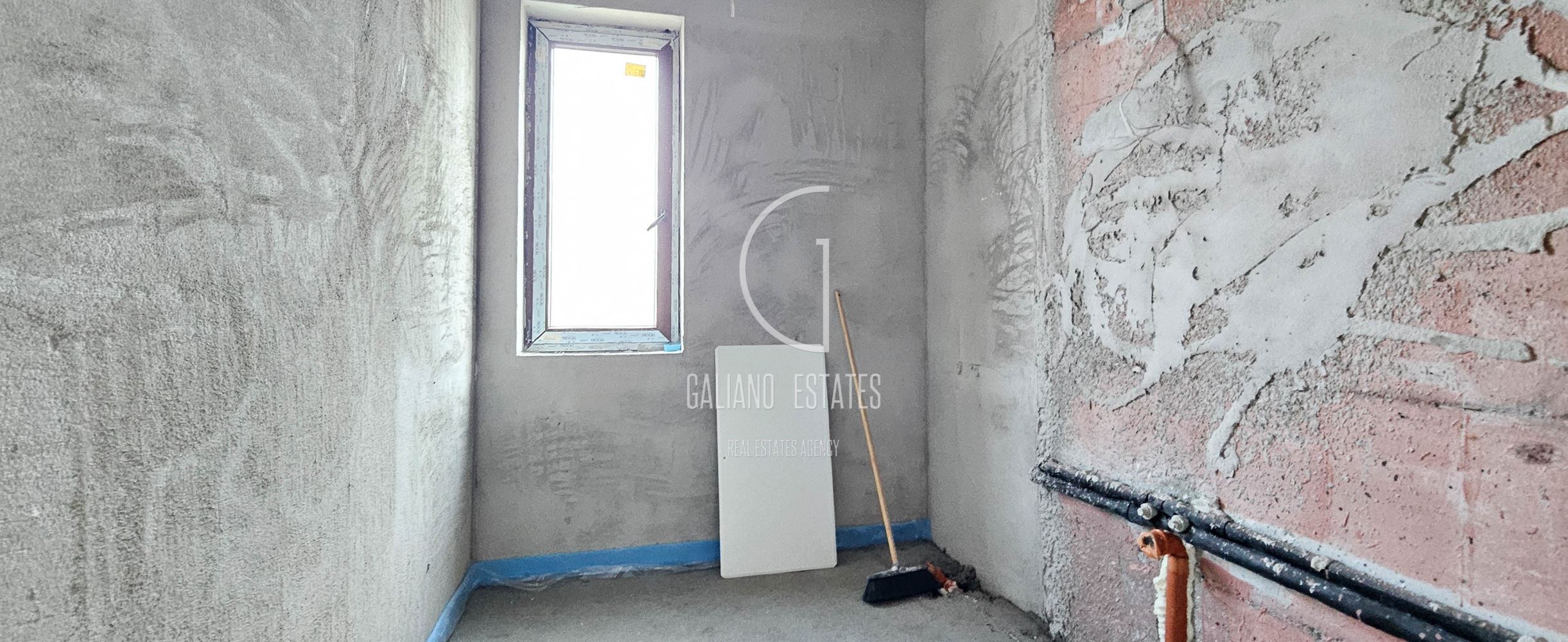 Елегантна еднофамилна къща в гр. Банкя - 0