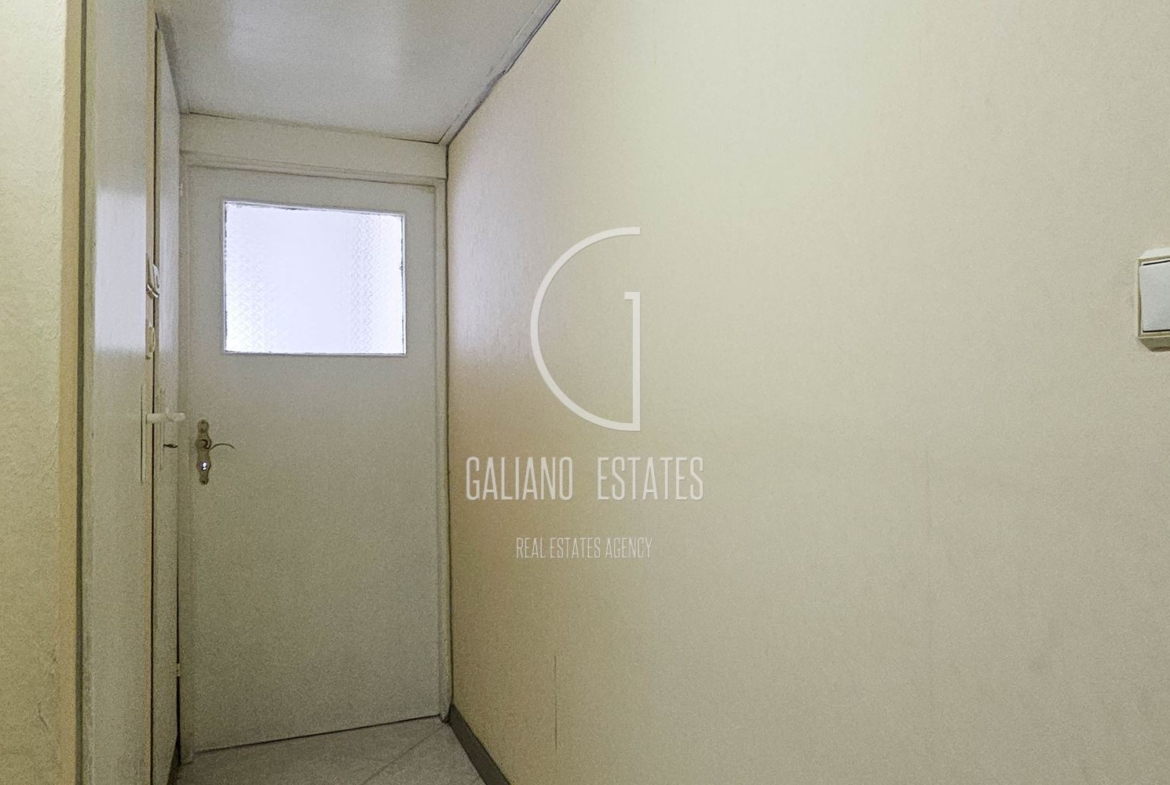 Слънчев двустаен апартамент в жк. "Младост 3" - 0