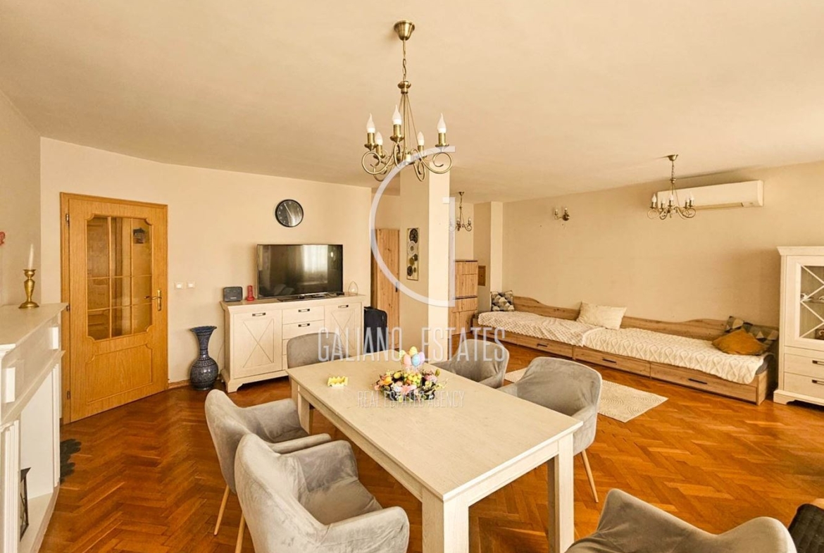 Тристаен апартамент в кв. Хиподрума - 0