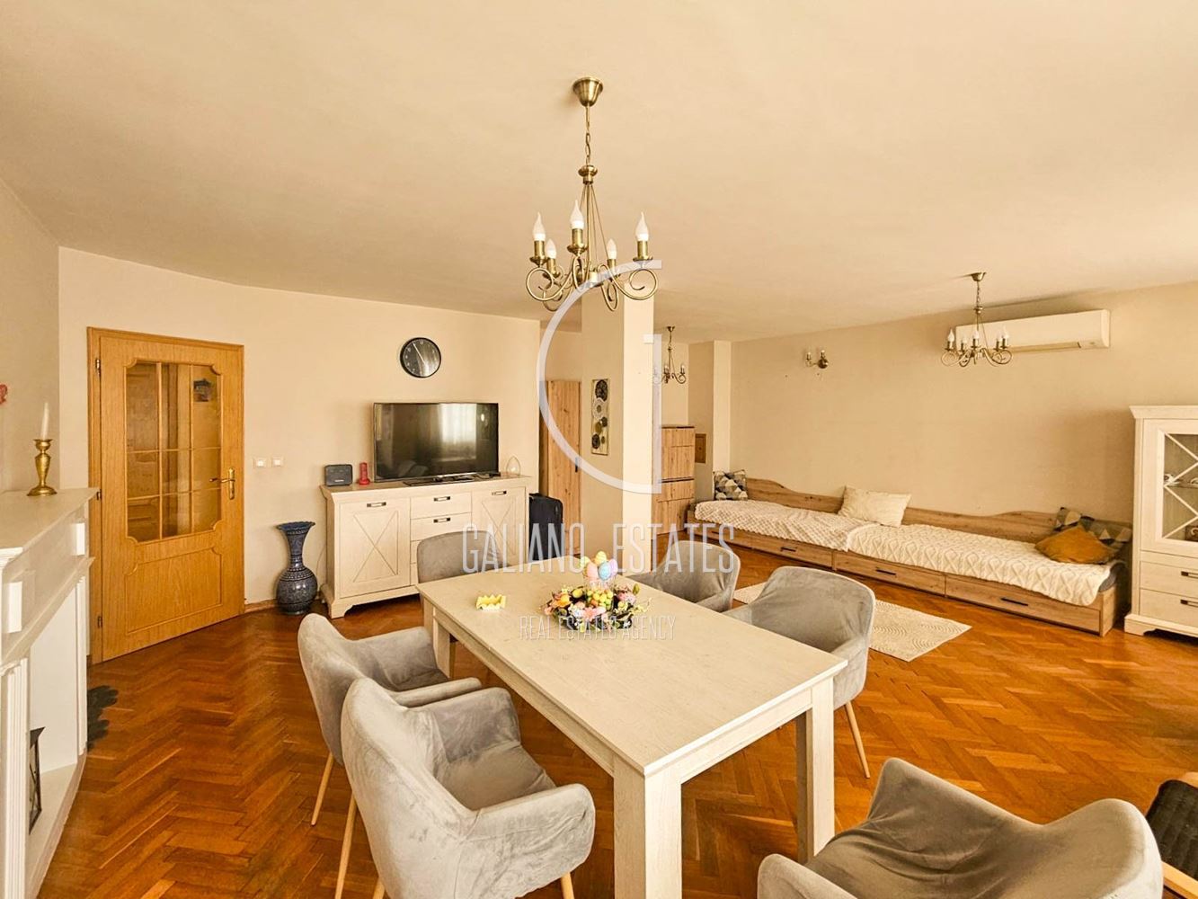 Тристаен апартамент в кв. Хиподрума - 0