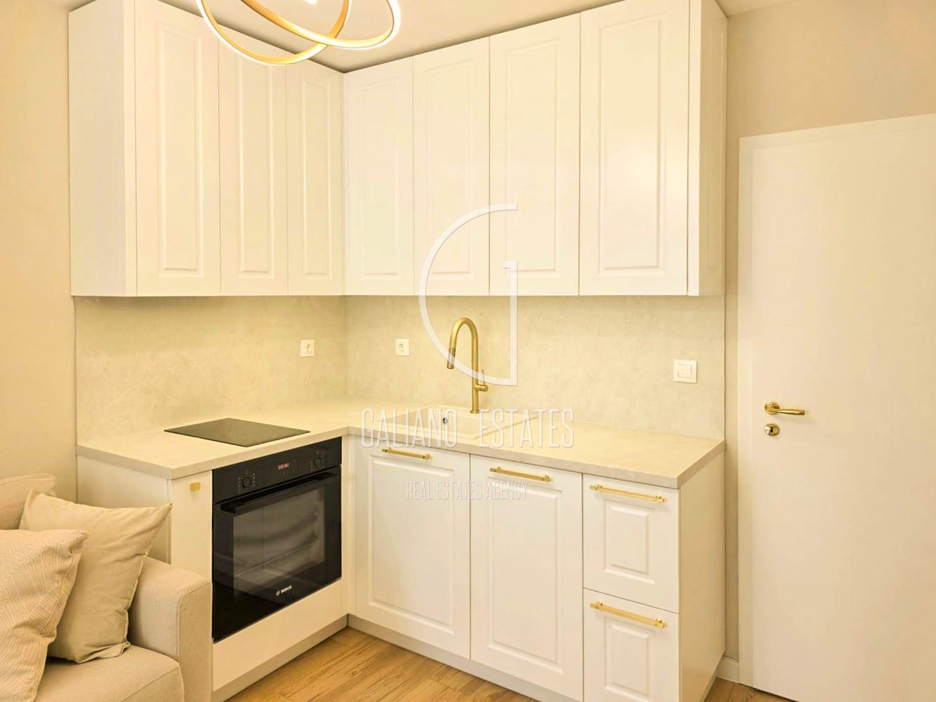 Стилен двустаен апартамент в Медицинска академия - 0