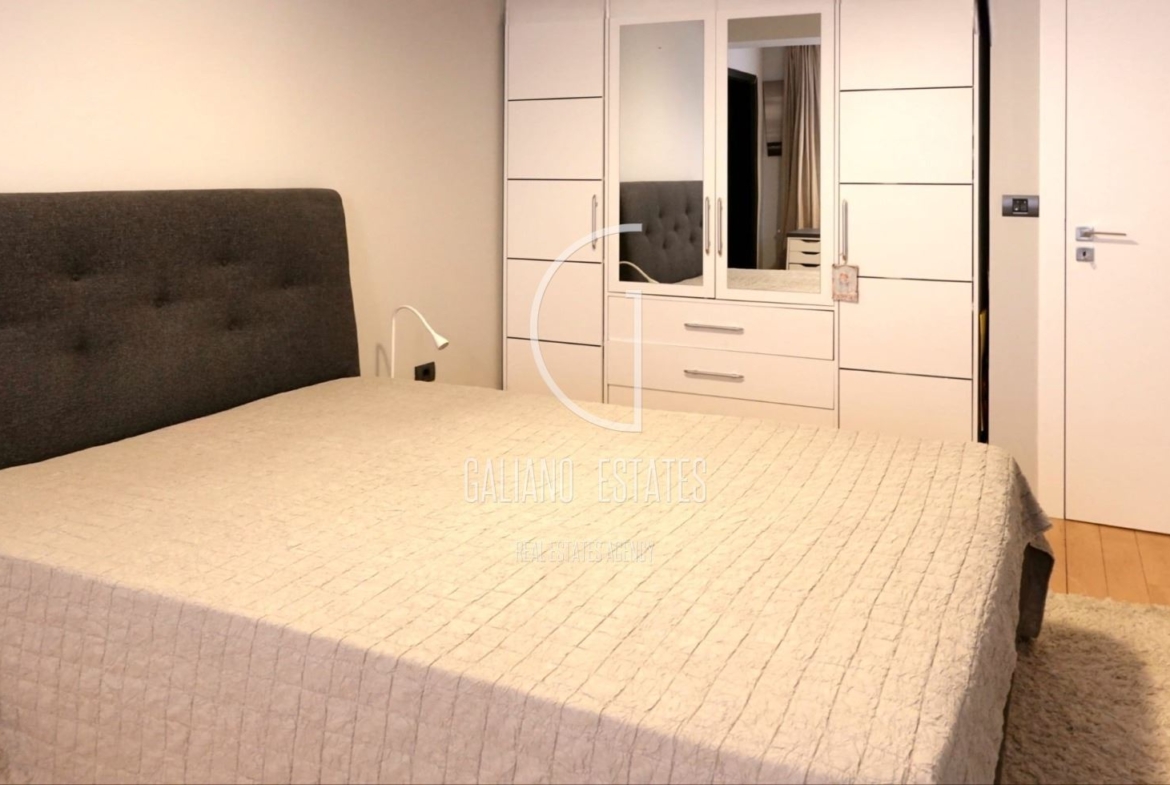 Просторен апартамент в кв.Стрелбище - 0