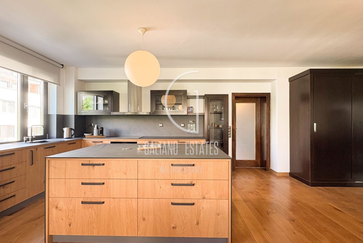 Многостаен апартамент до Южен парк - 0